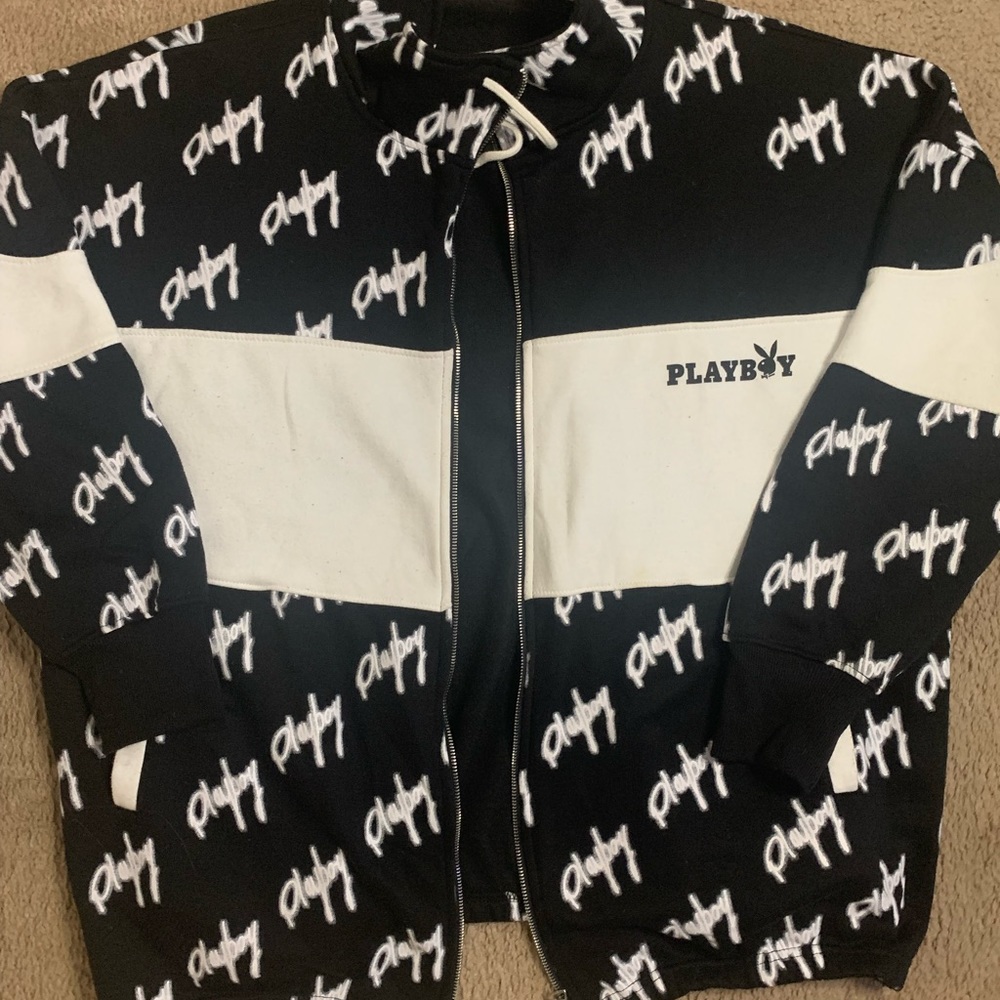 Missguided Black Repeat Playboy Print Oversized Sweatshirt